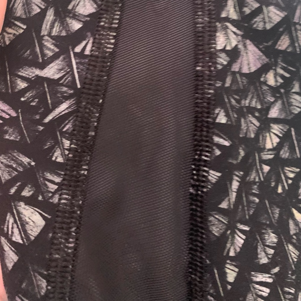 lululemon athletica Black Patterned Leggings - Picture 3 of 5